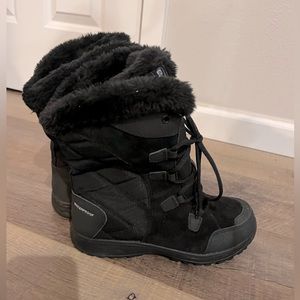 Columbia Ice Maiden Womens snow boots size 6